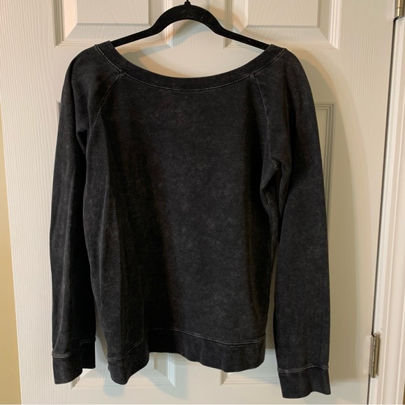 Volcom Heathered Grey Scoop Neck Sweatshirt, size M - Picture 5 of 6